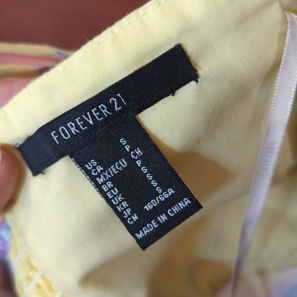 SMALL FOREVER 21 floral romper - Picture 4 of 4